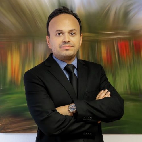 Özgür Özgür
